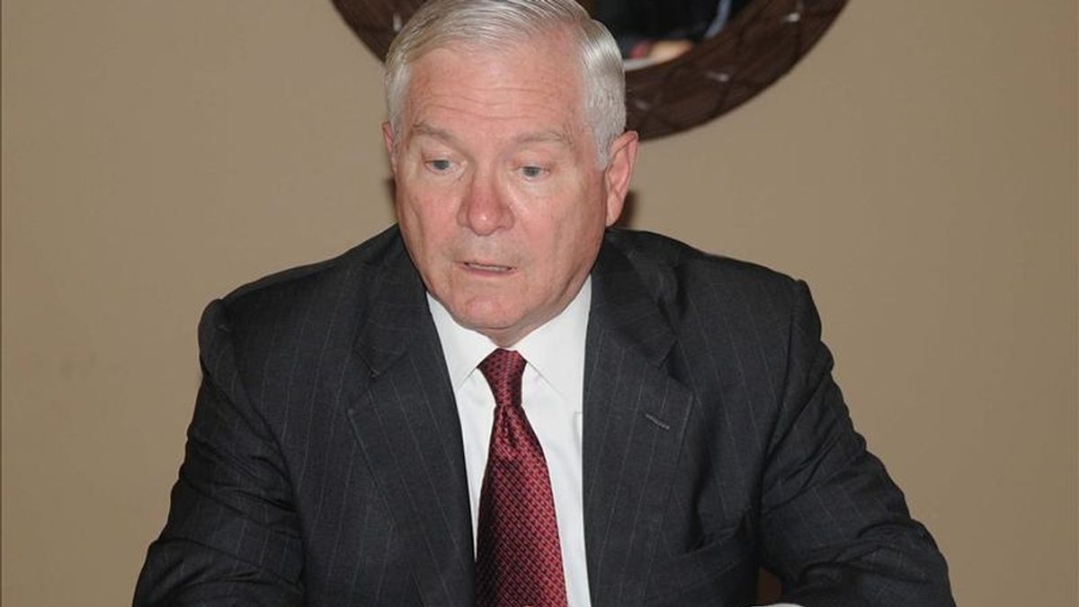 El secretario de Defensa de EE.UU., Robert Gates, subrayó que es "fundamental" para Egipto y para Túnez hacer una transición ordenada hacia la democracia y "seguir adelante" con las reformas necesarias. EFE/Archivo El secretario de Defensa de EE.UU., Robert Gates, subrayó que es "fundamental" para Egipto y para Túnez hacer una transición ordenada hacia la democracia y "seguir adelante" con las reformas necesarias. EFE/Archivo