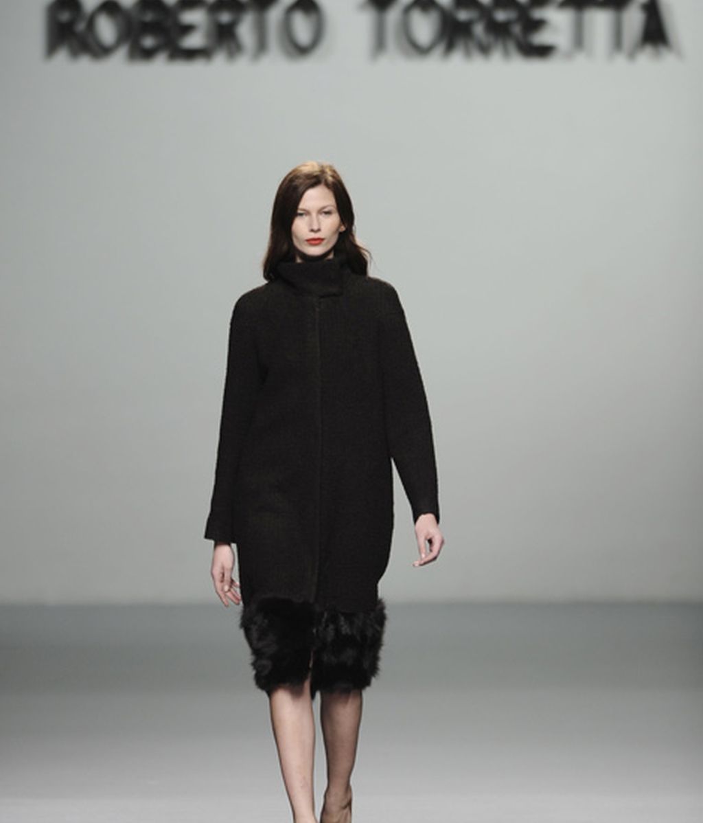 Elegancia extrema en la mujer urbana