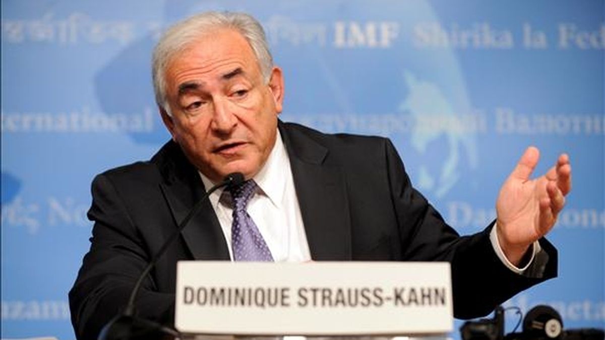 El director gerente del FMI, Dominique Strauss-Kahn, consideró este jueves que la crisis financiera está lejos de acabar. EFE