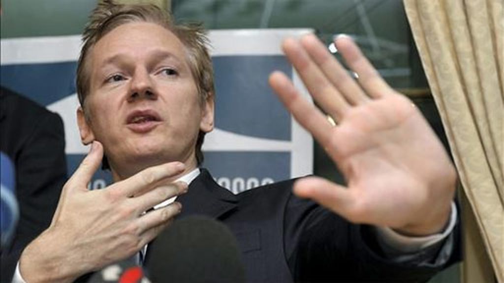 Julian Assange, detenido