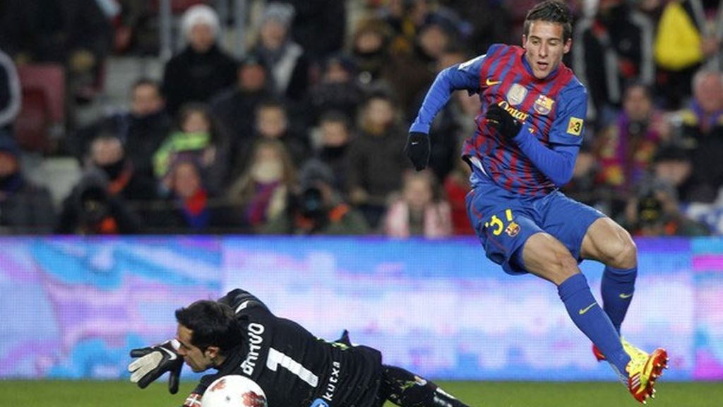 Cristian Tello marca ante la Real Sociedad