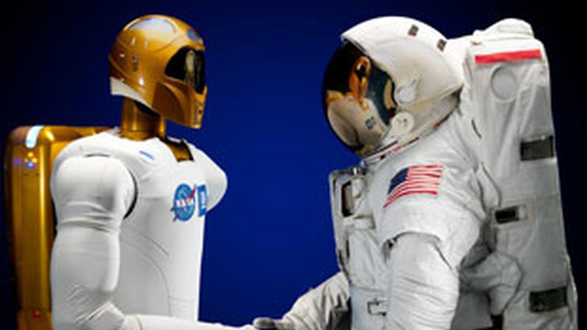 Robonaut viajará a bordo del Discovery el próximo otoño para quedarse en la Estación Espacial Internacional. FOTO: EFE