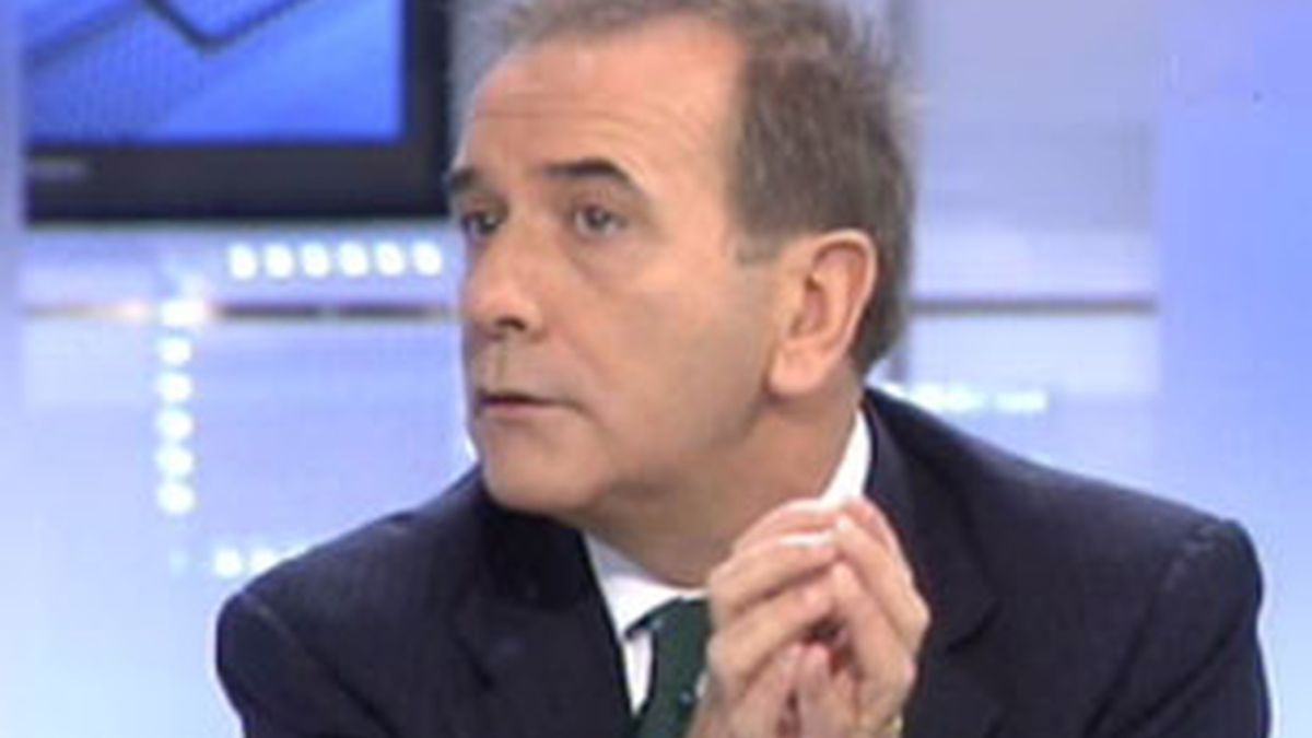 El portavoz del PSOE en el Congreso, José Antonio Alonso, durante la entrevista en el Informativo Matinal. Vídeo: Informativos Telecinco.