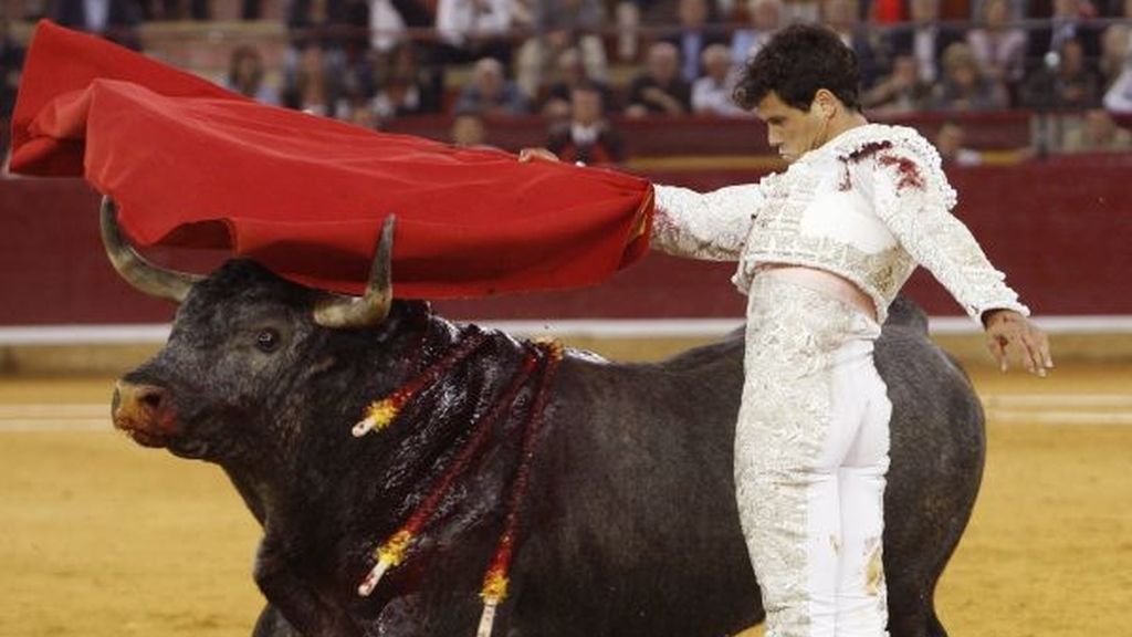 La gravísima cogida a Juan José Padilla, en imágenes
