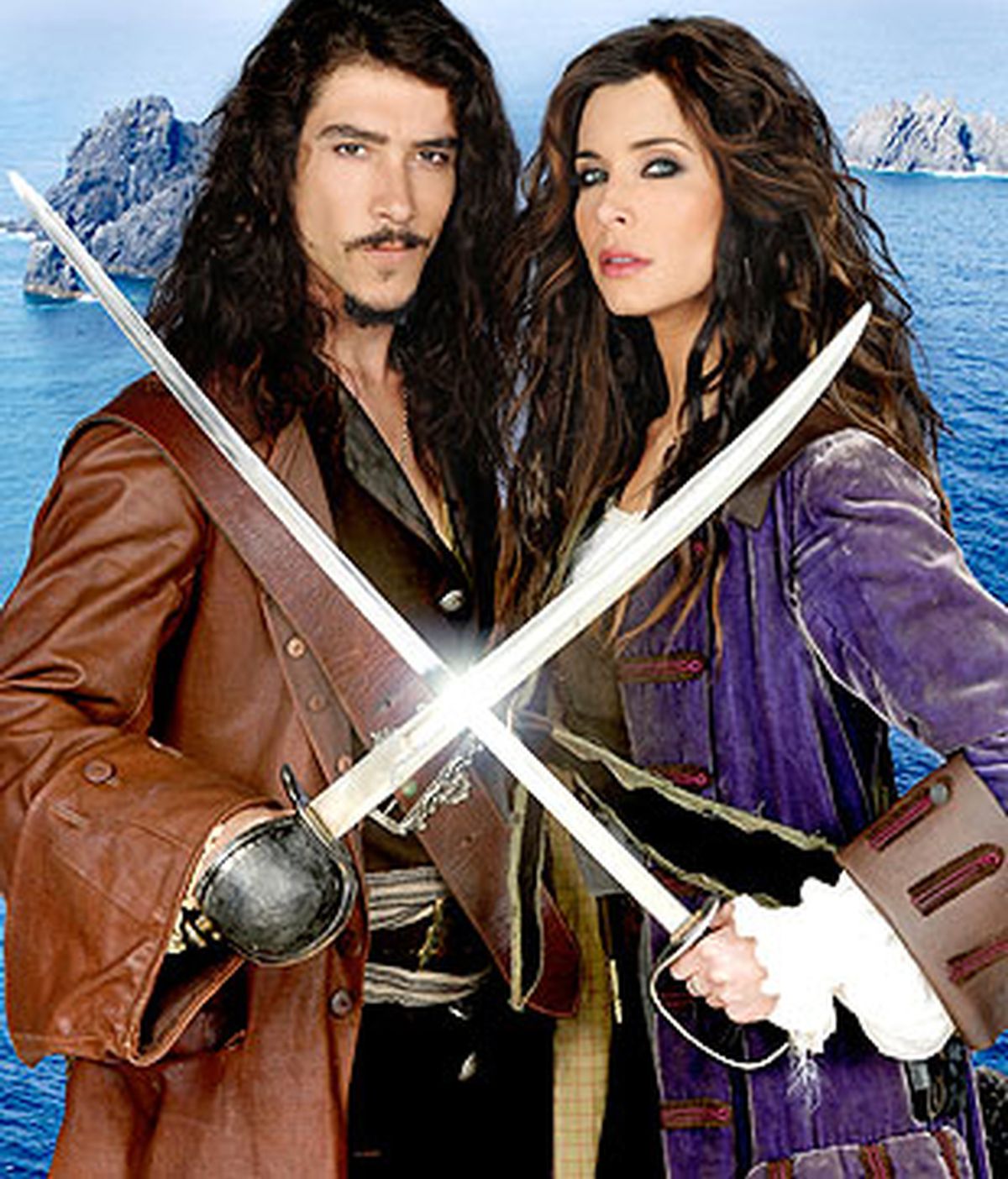 Pilar Rubio y Óscar Jaenada, protagonistas de 'Piratas'