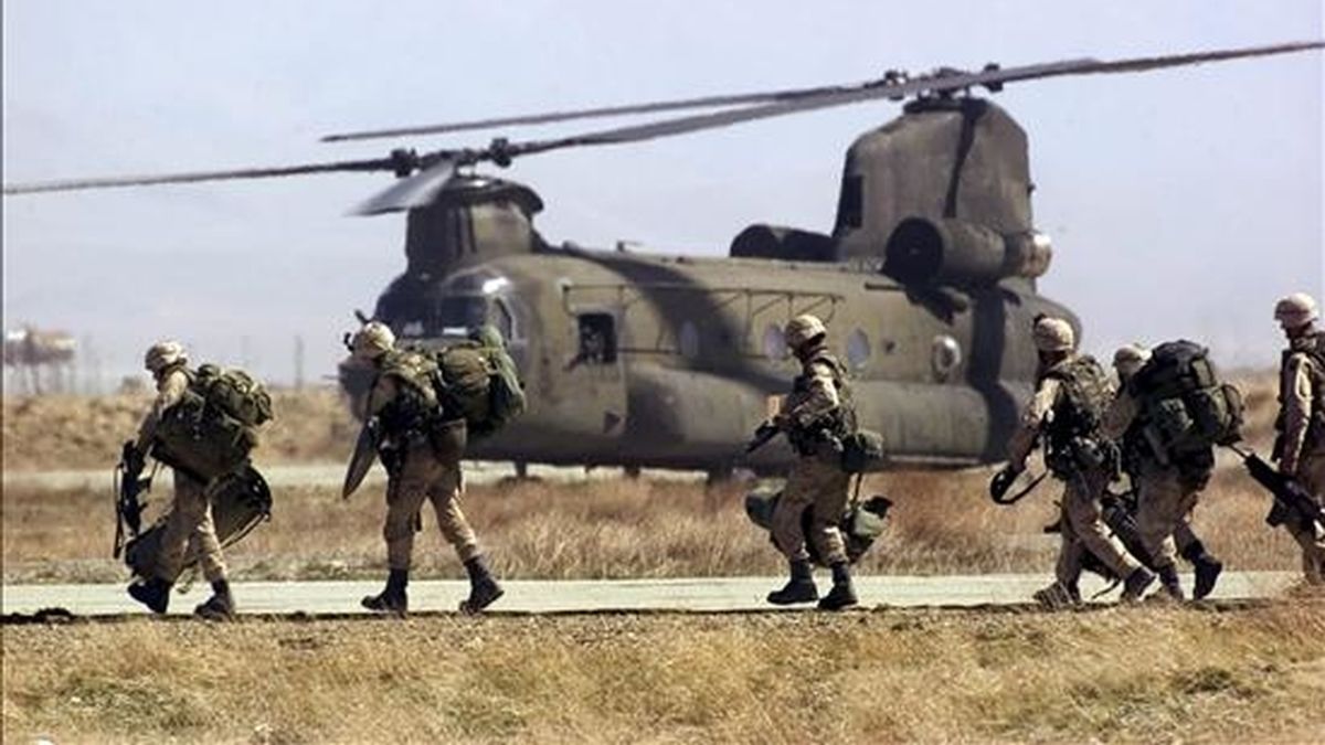 Soldados estadounidenses en la base de Bagram,  cerca de Kabul. EFE/Archivo