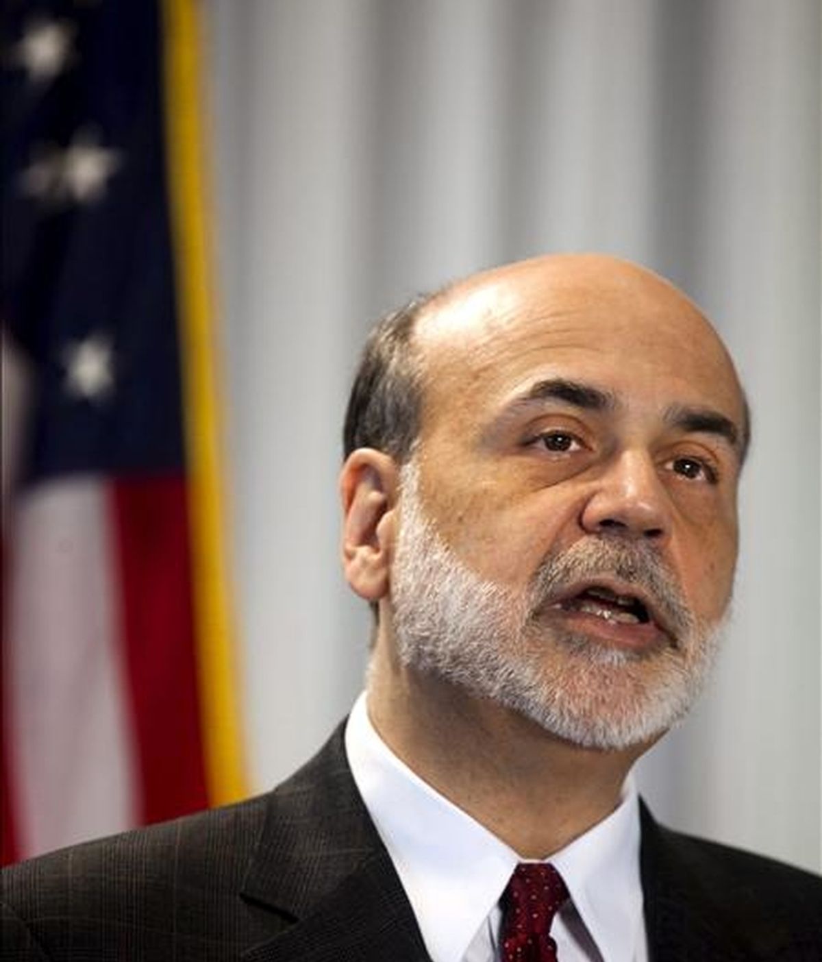 Bernanke dijo confiar en que la recuperación del mercado crediticio ayude a sostener el gasto de los consumidores en los meses venideros y que eso, y la inversión empresarial, saquen al país de la crisis. EFE/Archivo