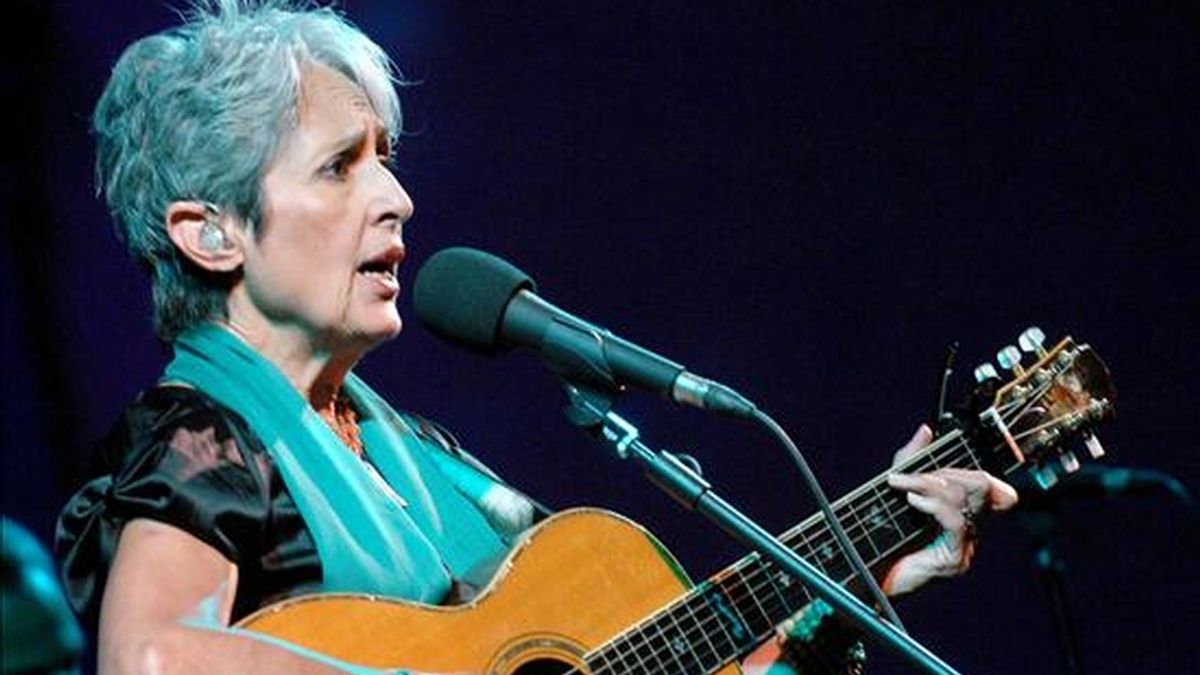 La cantante neoyorquina de folk Joan Baez volverá a actuar en el festival de Newport este año, donde debutó hace cinco décadas. EFE/Archivo