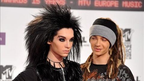 Tom Kaulitz de Tokio Hotel golpea a una fan que le hizo una foto, según Bild