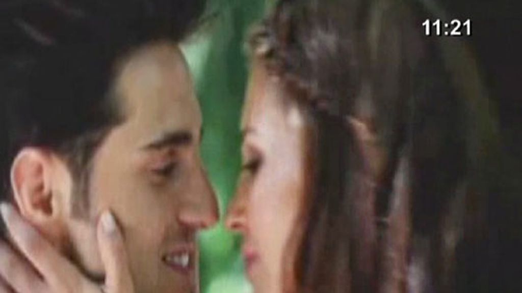 Busta y Paula derrochan amor