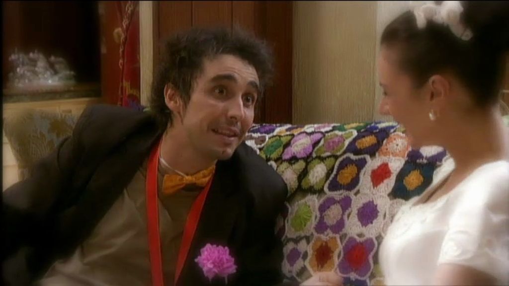 Fidel ayuda a Barajas en su conquista sin saber que su objetivo es Soraya