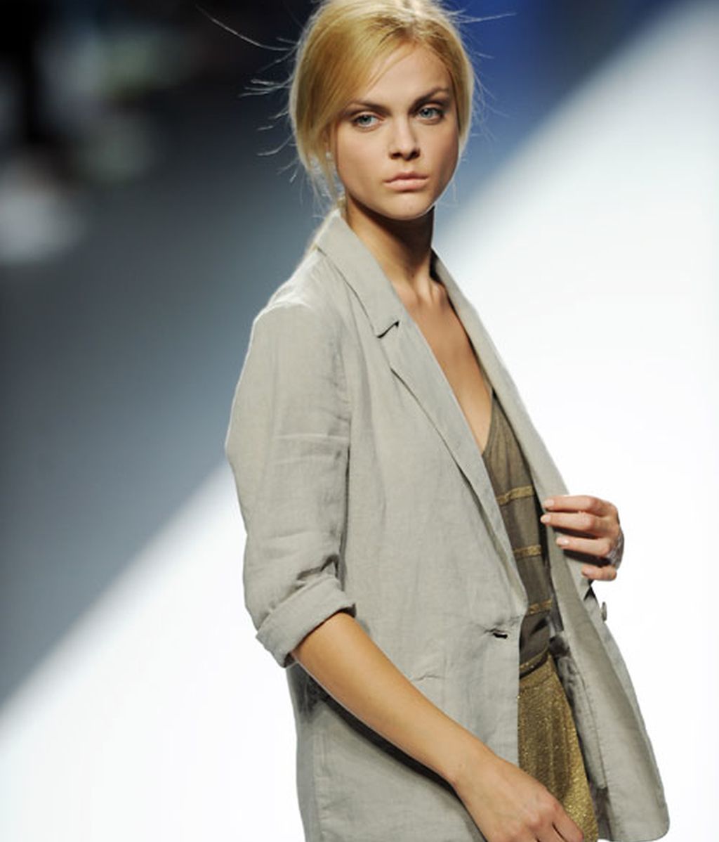 El color hace su aparición con Sita Murt