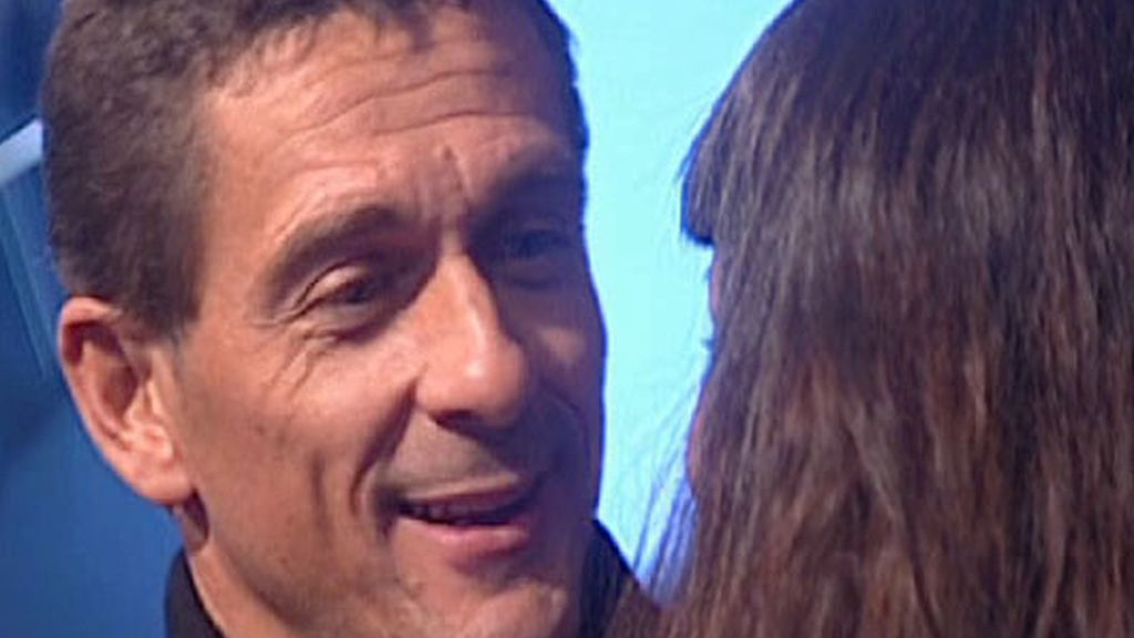 Cara de póquer de Joaquín a Marta en su reencuentro antes de salir expulsado