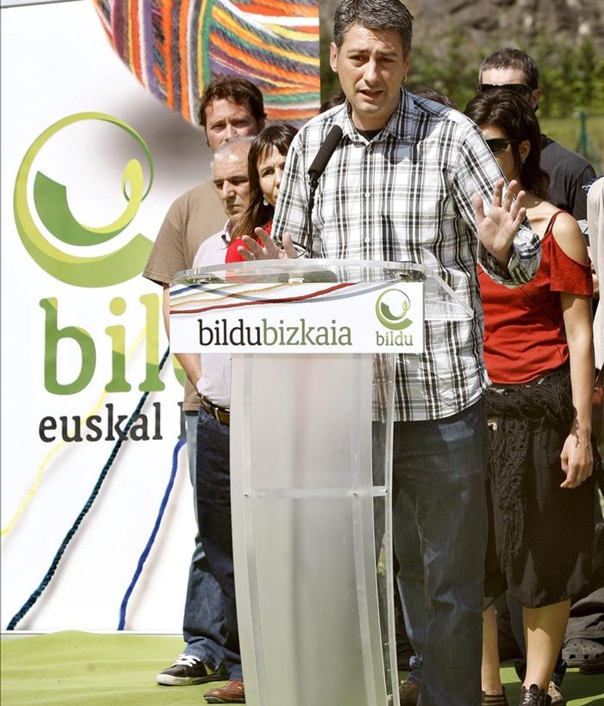 El portavoz de Bildu, Oskar Matute, durante una rueda de prensa. EFE/Archivo