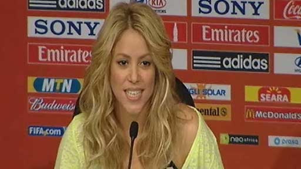 Shakira desea suerte a España