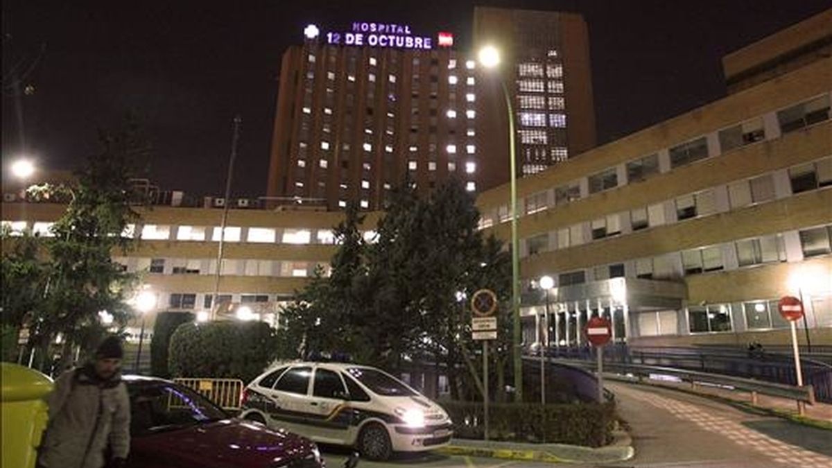 Fachada del hospital Doce de Octubre de Madrid, al que ha sido trasladado el herido. EFE/Archivo