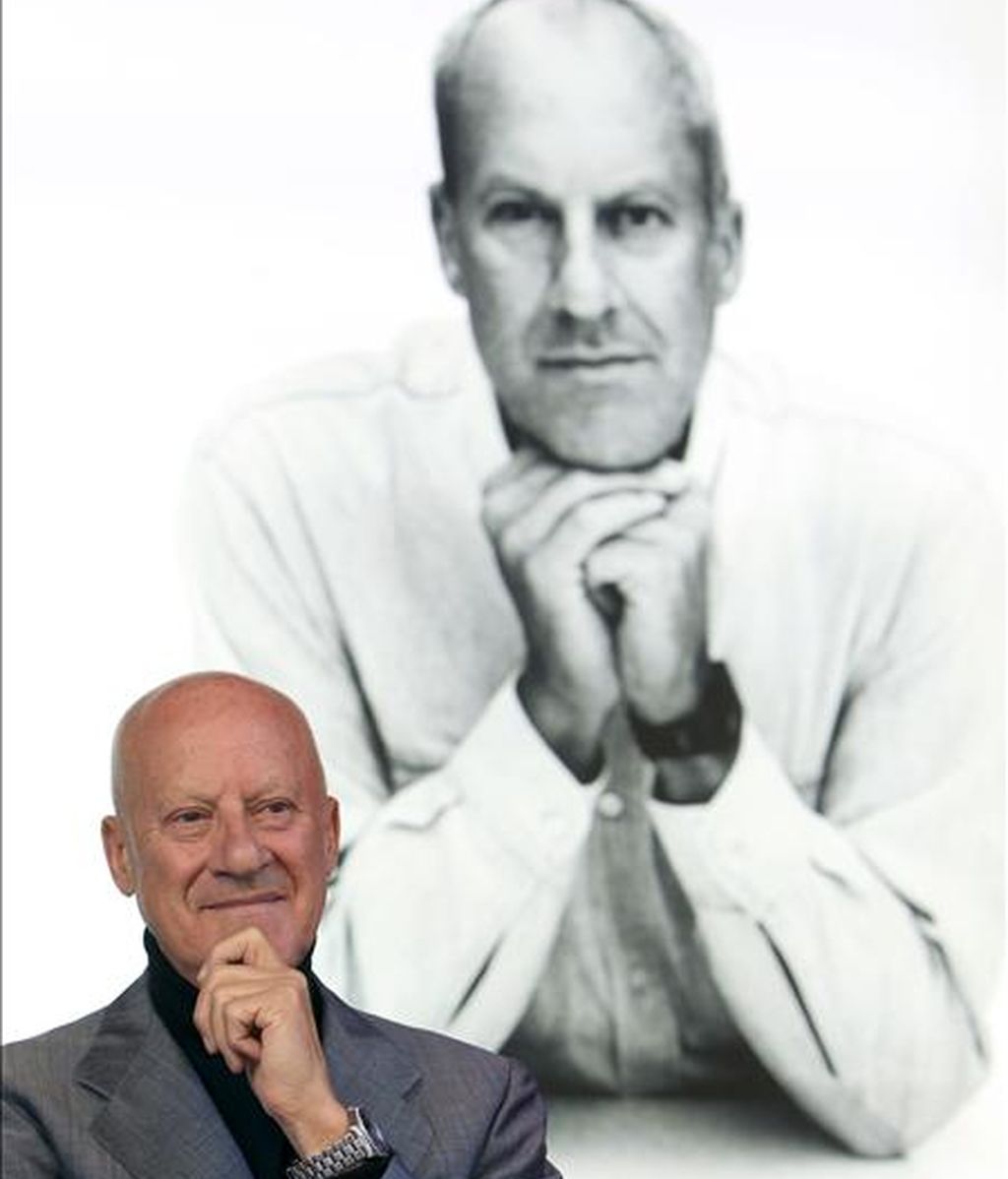 El arquitecto británico Norman Foster, antes de la entrevista que concedió a Efe con motivo de la presentación en Madrid del documental sobre su obra "How much does your building weigh, Mr. Foster?". EFE El arquitecto británico Norman Foster, antes de la entrevista que concedió a Efe con motivo de la presentación en Madrid del documental sobre su obra "How much does your building weigh, Mr. Foster?". EFE