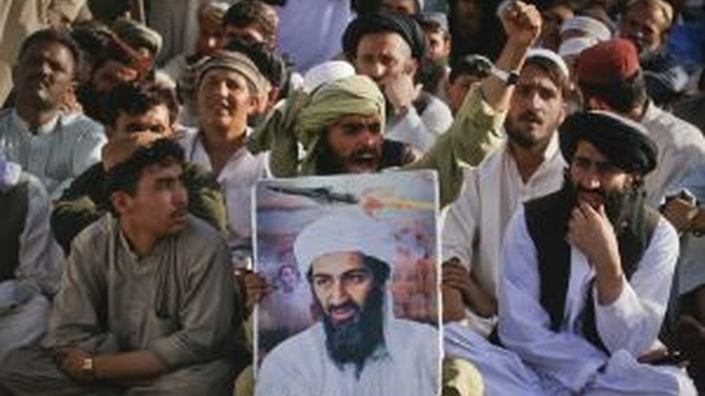 El profesor de matemáticas insulta a una alumna musulmana en un Instituto de Texas en EEUU, preguntándole si estaba de luto por la muerte de su 'tío' Bin Laden.