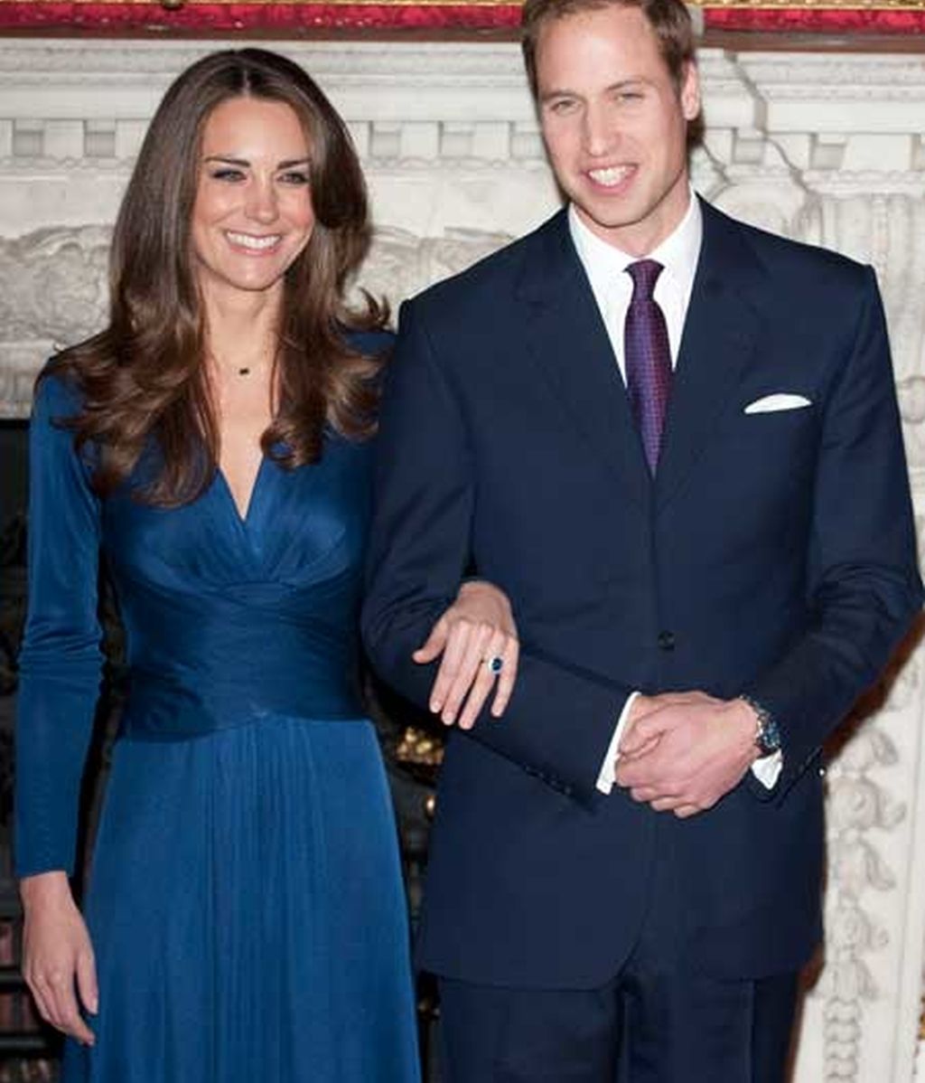 El anillo de Lady Di sella el compromiso de Guillermo y Kate Middleton