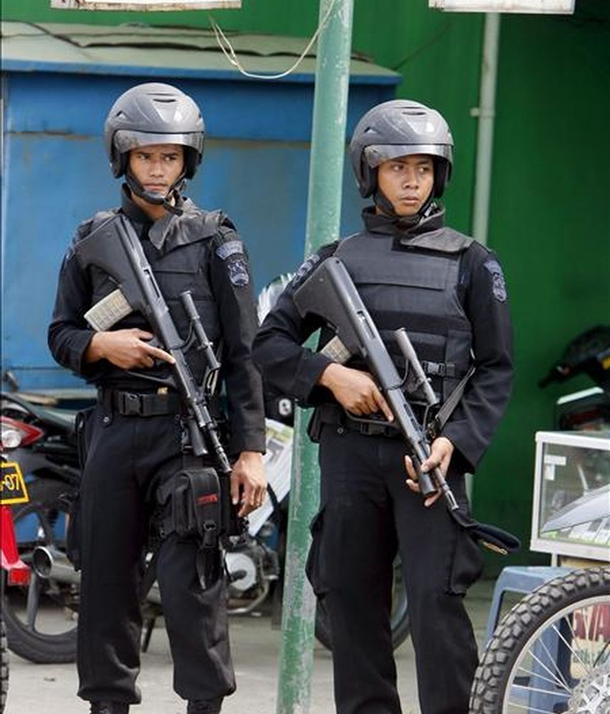 Policías en las calles de Yakarta. EFE/Archivo