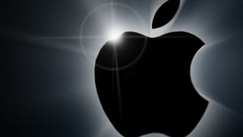 Apple ha superado a Google, en el ranking de las marcas más valiosas del mundo. Ahora la compañía de la manzana es líder en ese apartado que dominó el buscador durante cuatro años. Apple ha superado a Google, en el ranking de las marcas más valiosas del mundo. Ahora la compañía de la manzana es líder en ese apartado que dominó el buscador durante cuatro años.