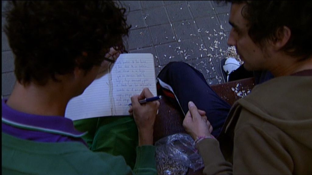 Fidel ayuda a Barajas en su conquista sin saber que su objetivo es Soraya