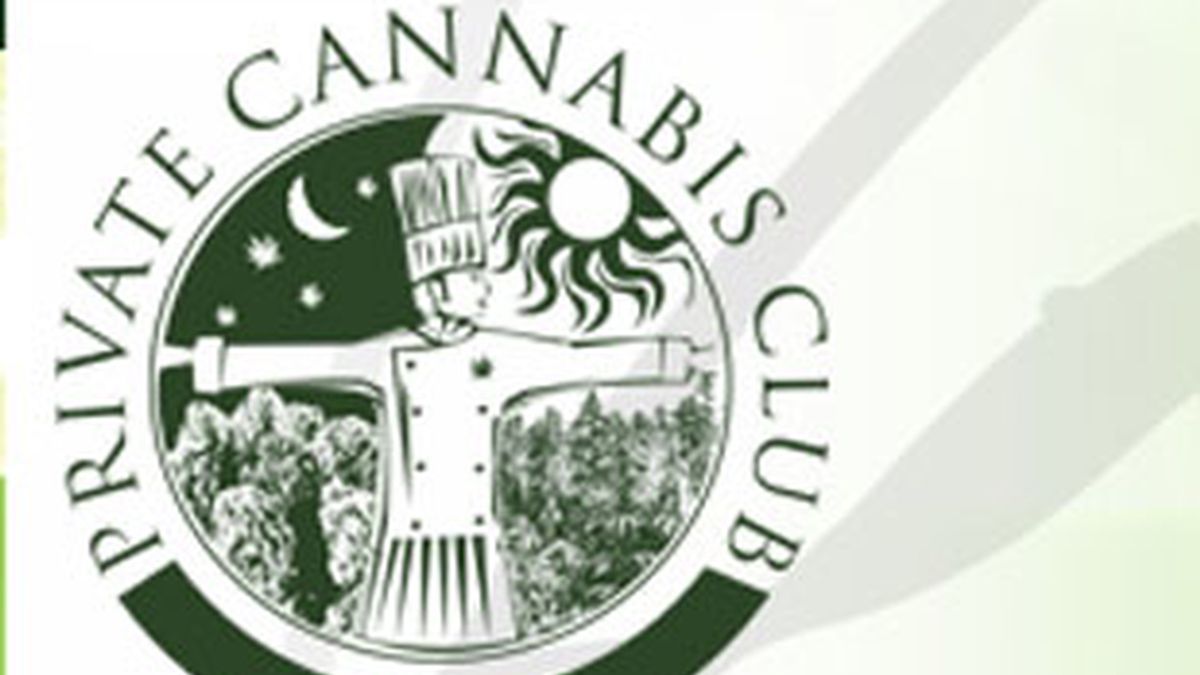 Los vecinos, divididos por el Private Cannabis. Vídeo: Informativos Telecinco.