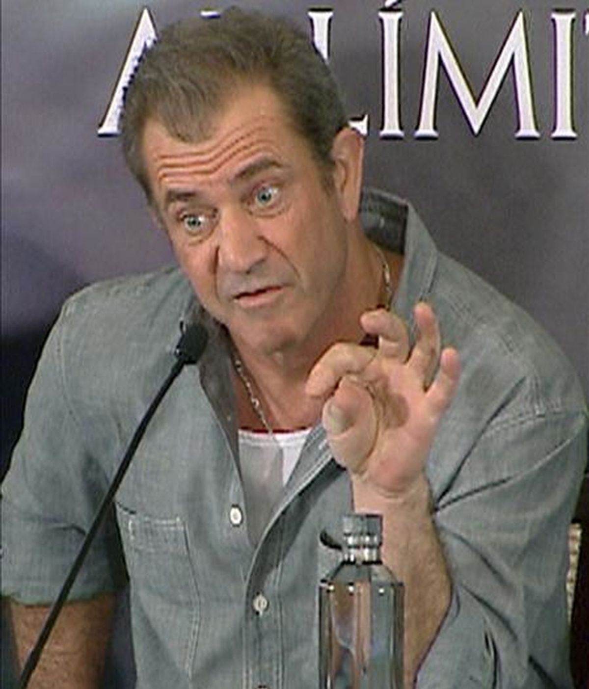 El actor estadounidense Mel Gibson se entrevistó con los agentes el pasado domingo bajo la condición de que no se hablara de los presuntos malos tratos de los que le acusó su ex pareja rusa. EFE/Archivo El actor estadounidense Mel Gibson se entrevistó con los agentes el pasado domingo bajo la condición de que no se hablara de los presuntos malos tratos de los que le acusó su ex pareja rusa. EFE/Archivo