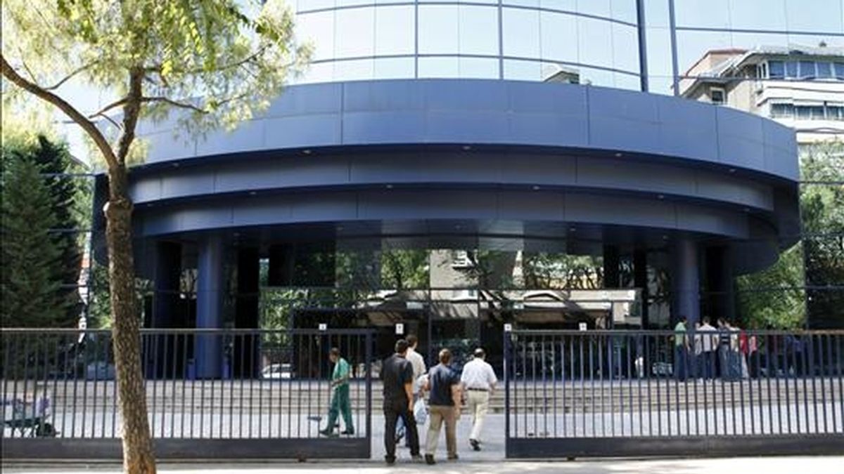 Exterior de la sede de Aeropuertos Españoles y Navegación Aérea (AENA) en Madrid. EFE/Archivo