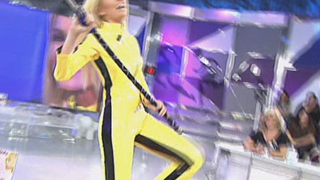 Adriana Abenia a lo Uma Thurman