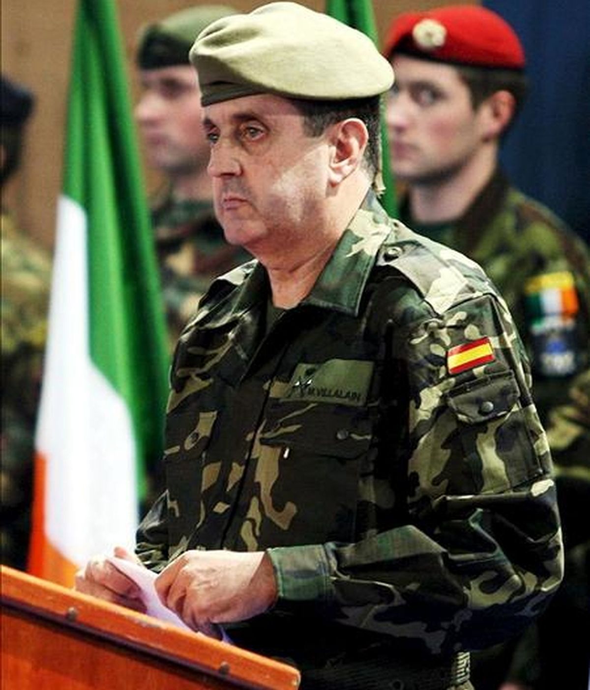 El general Ignacio Martín Villalaín, durante el acto en el que se hizo cargo del mando de la misión europea en Bosnia (EUROFOR). EFE/Archivo