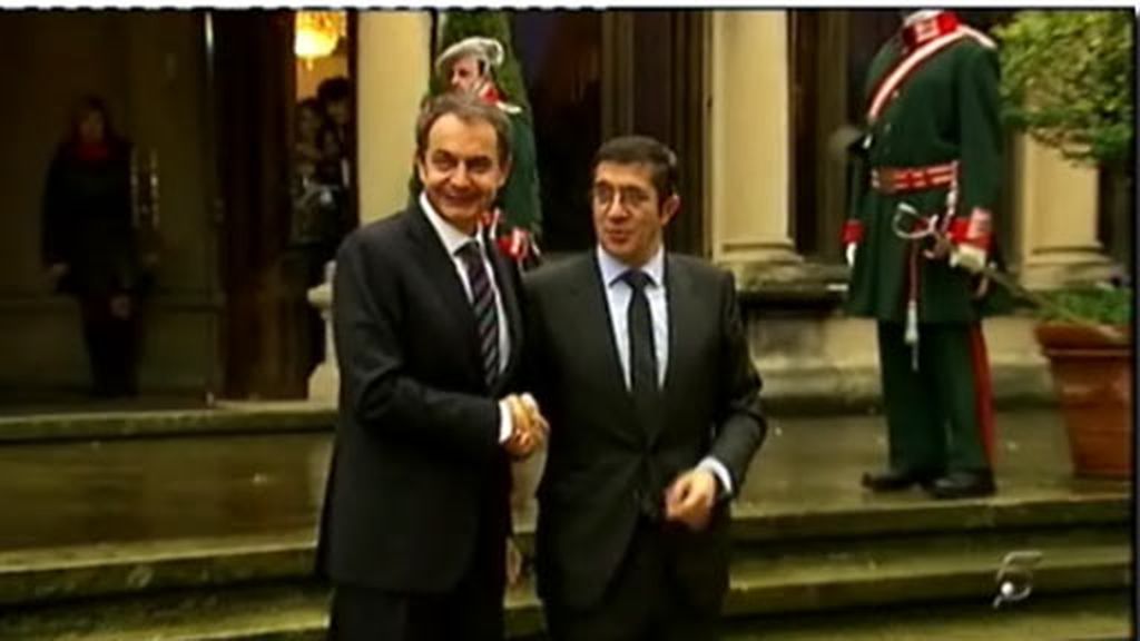 Patxi López recibe a Zapatero