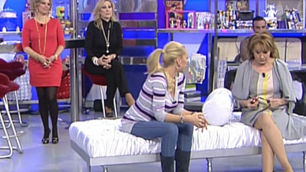 Belén Esteban se emociona