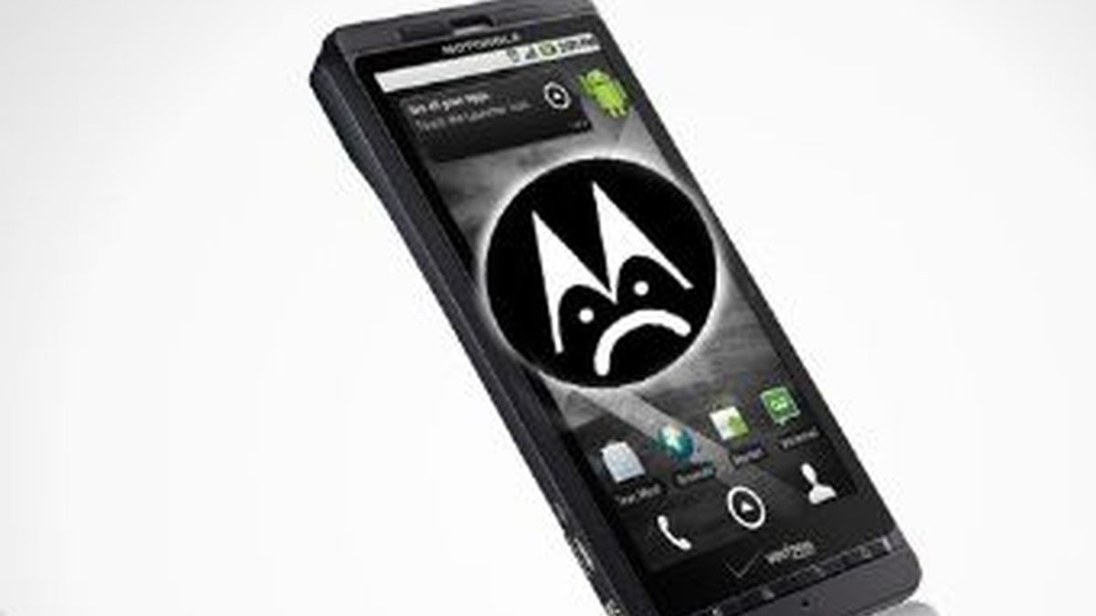 Los blogueros se han movilizado contra la última política de control de Motorola, una tecnología para inutilizar el smartphone si le modficas el sistema operativo.