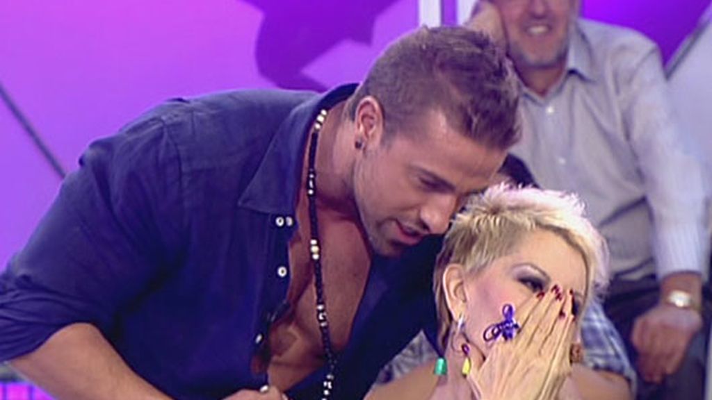 Rafa Mora excita a Karmele