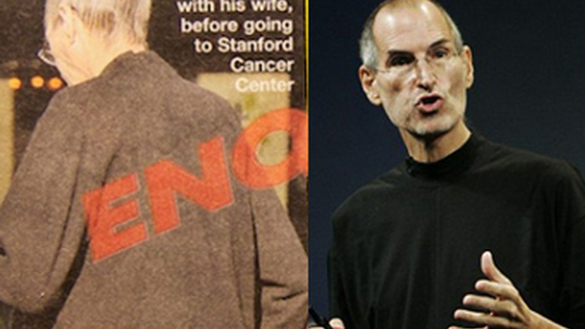 Steve Jobs (izq) en el momento en que salía de la clínica de Palo Alto, donde tratan su cáncer de páncreas.