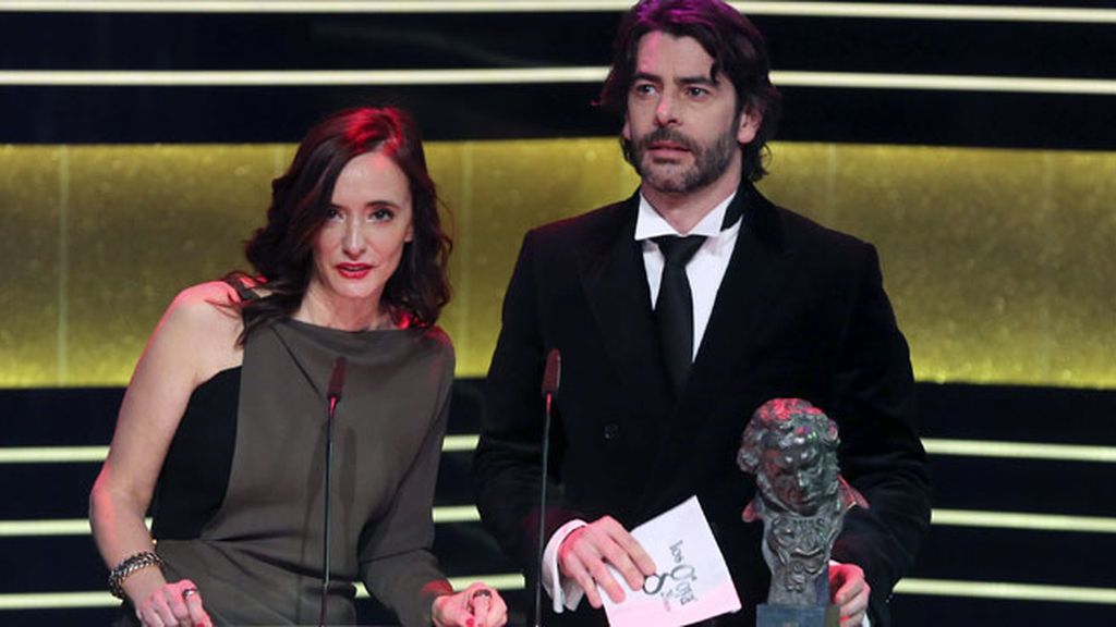 Los actores Ana Torrent y Eduardo Noriega durante la gala de los Goya