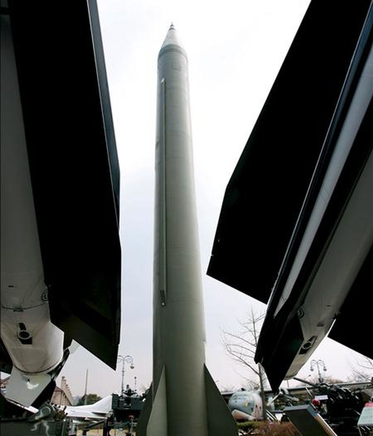 Imagen de un misil norcoreano Scud-B en el Museo en Memoria de la Guerra de Corea en Seúl, Corea del Sur, el pasado sábado. EFE/Archivo