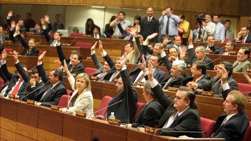 La adhesión de Venezuela al bloque suramericano, aprobada en 2006 por los Gobiernos de los cuatro socios, está en manos del Senado paraguayo. EFE/Archivo