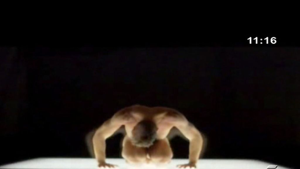 Ricky Martin se desnuda