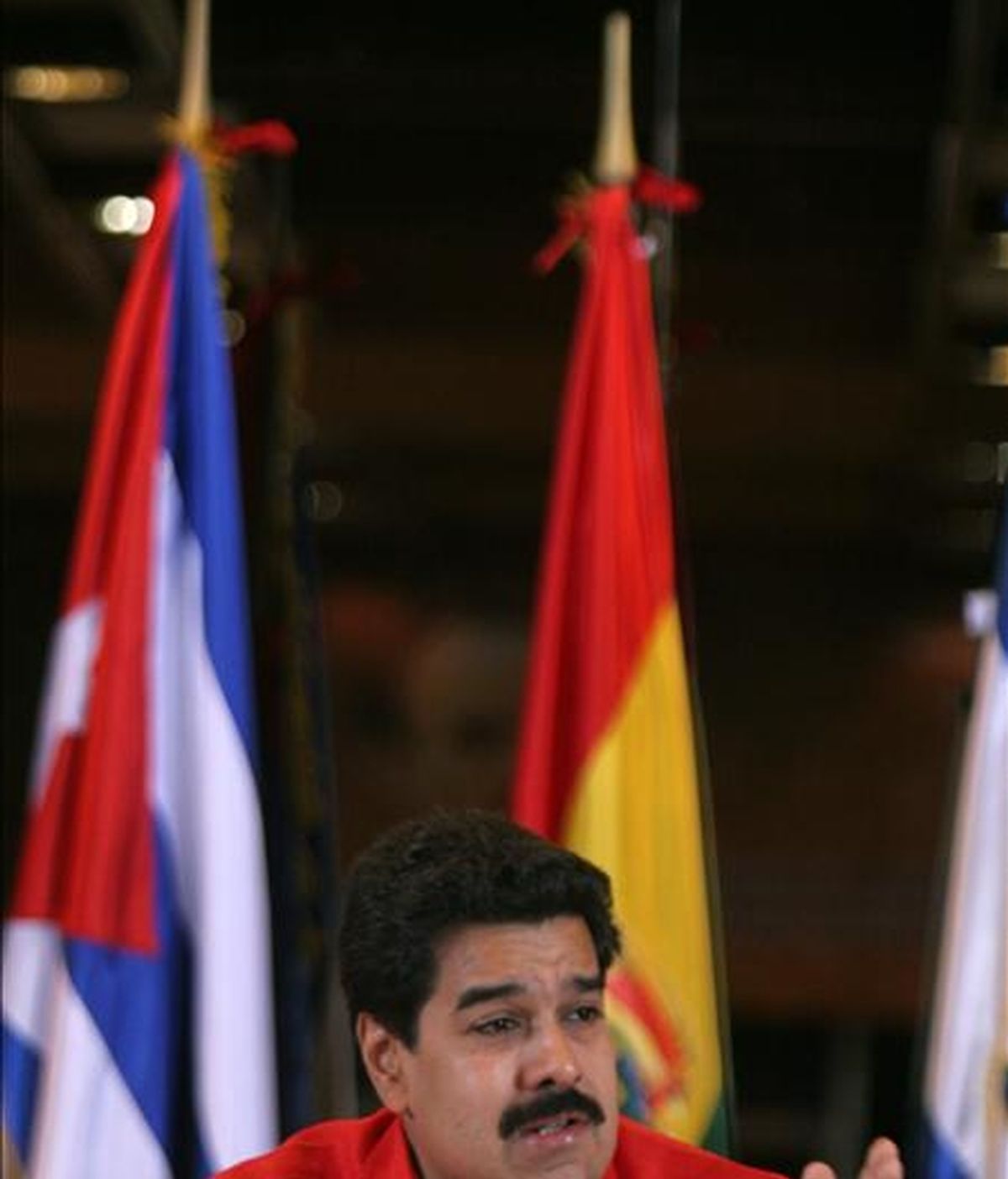 Las relaciones diplomáticas se normalizarán "en los próximos días", cuando "los dos embajadores" serán restablecidos en sus cargos", declaró Maduro. EFE/Archivo