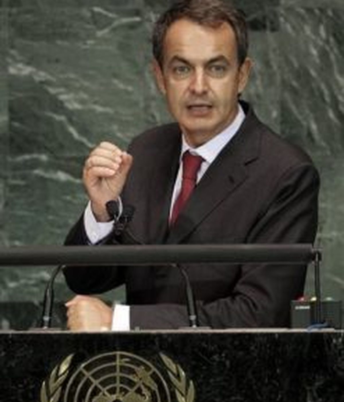 El presidente del Ejecutivo mantendrá un sueldo de más de 6.000 euros. Foto: AP El presidente del Ejecutivo mantendrá un sueldo de más de 6.000 euros. Foto: AP