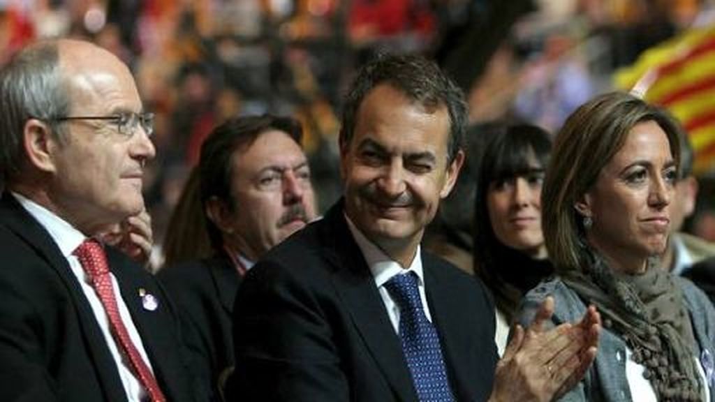Zapatero entra en campaña