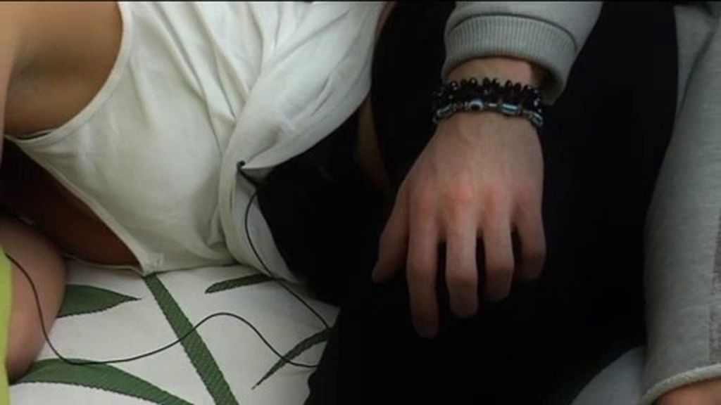 Noemí, a Aless: "No soy una chica fácil"