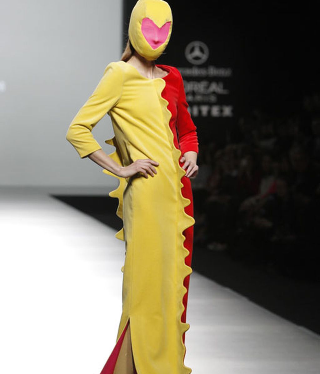 El terciopelo, hilo conductor de toda la colección