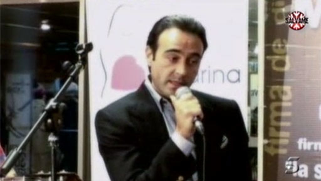 Enrique Ponce, cantante