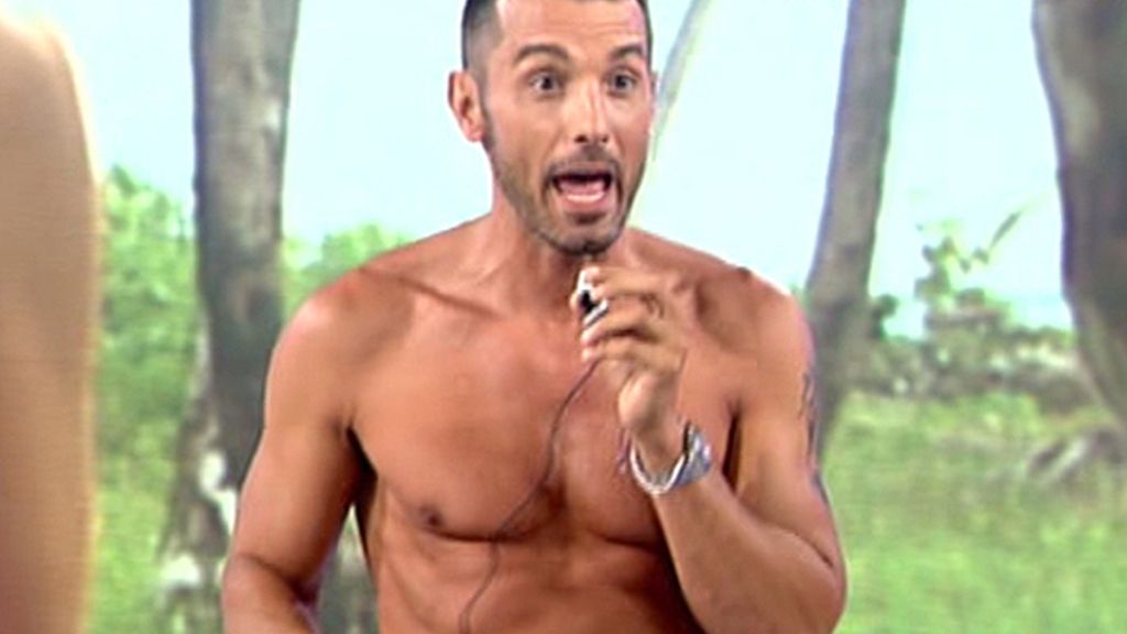 Jesús lo da todo con 'La Roja'