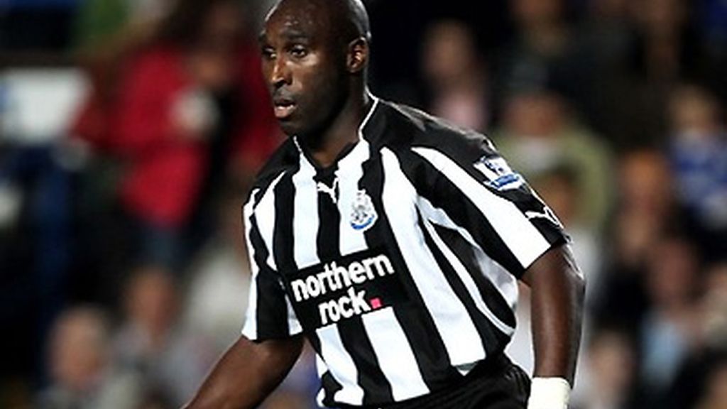 4. Sol Campbell (35.3 millones de euros)