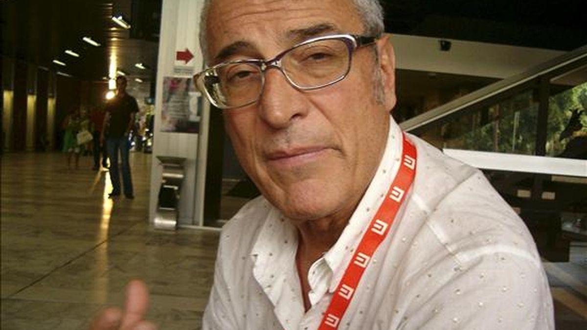 En la imagen, el productor Luis Miñarro, que participa en la 45a edición del certamen con la película española "La Mosquitera", que opta al Globo de Cristal. EFE