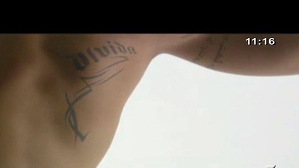 Ricky Martin se desnuda